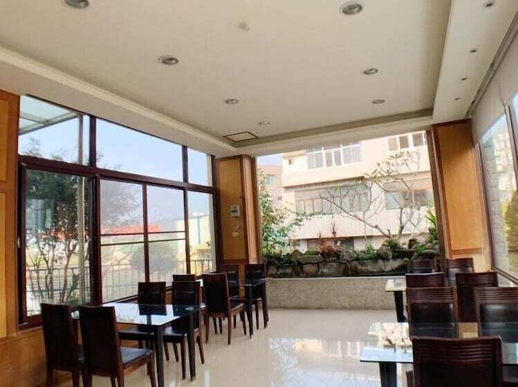 هتل Li Quan Hot Spring Resort