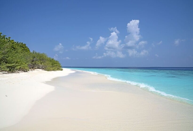 هتل Ocean Village Maldives