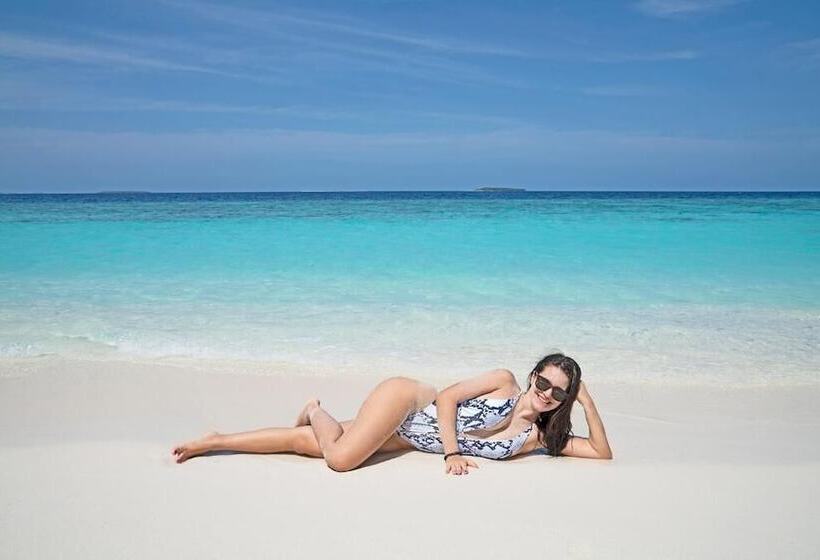 هتل Ocean Village Maldives
