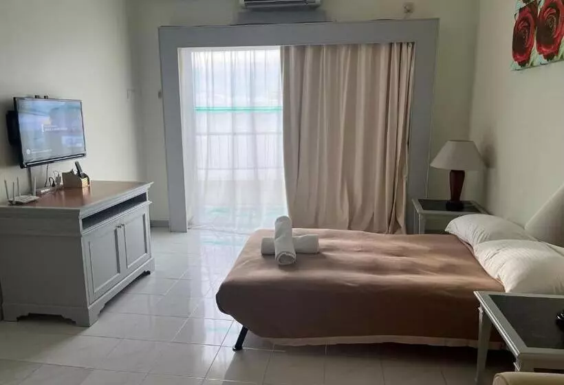 ホテル Paradise By The Sea In Penang By Veron At Rainbow Paradise