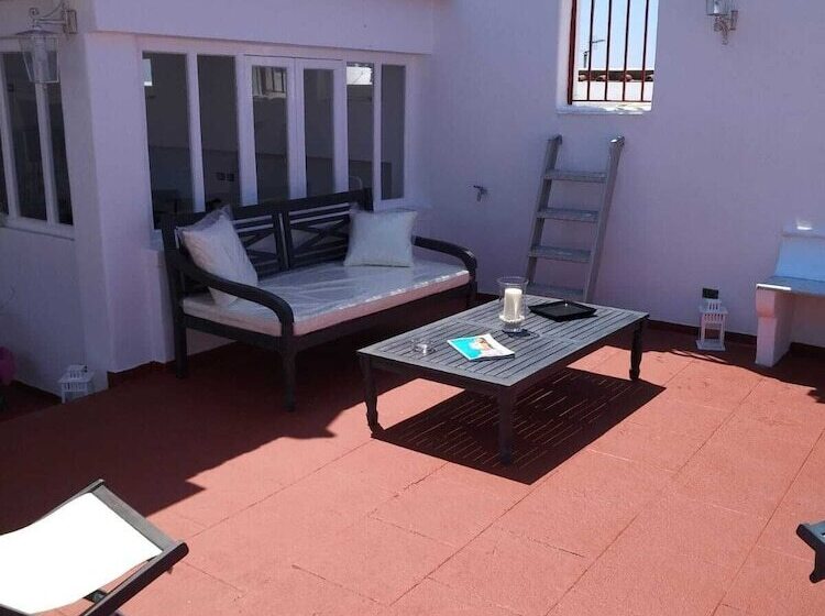 هتل R&d Rest And Dream Capri