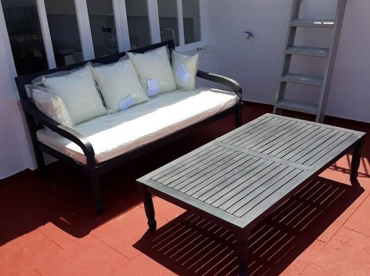 هتل R&d Rest And Dream Capri