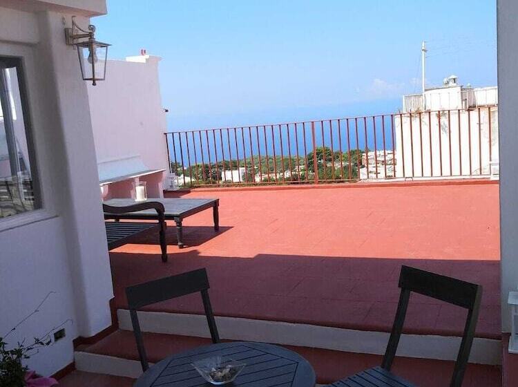 هتل R&d Rest And Dream Capri