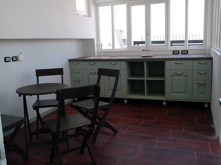 هتل R&d Rest And Dream Capri