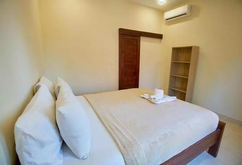 Hotelli Risna Homestay