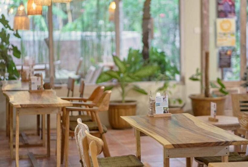 فندق Risna Homestay