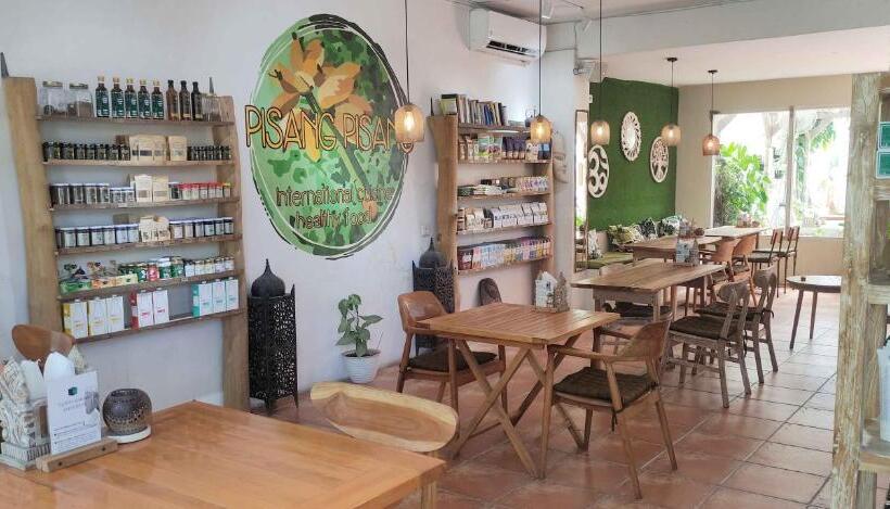 فندق Risna Homestay