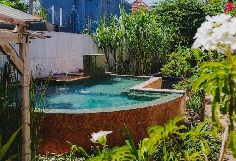 فندق Risna Homestay