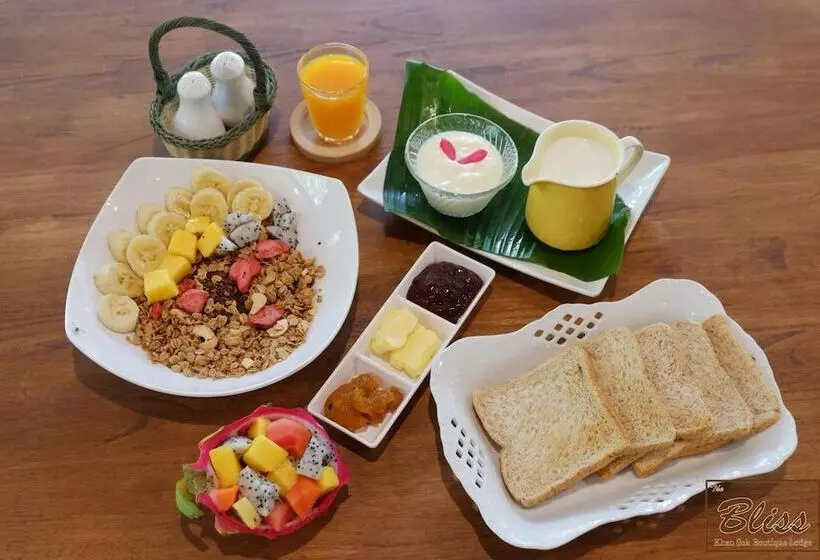 Hotelli The Bliss Khao Sok Boutique Lodge