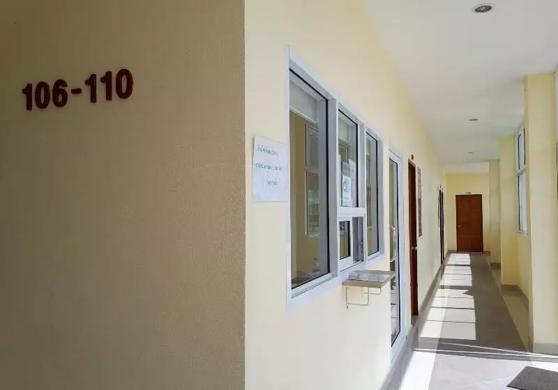 Hotelli Wattana House Thayang Phetchaburi