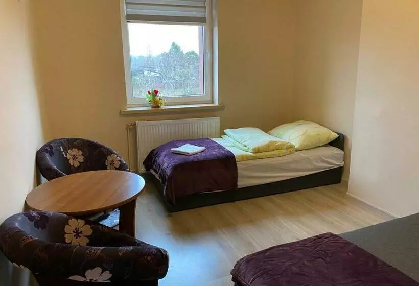 Retkeilymaja Pod Lipami