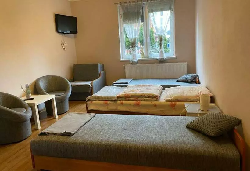 Retkeilymaja Pod Lipami