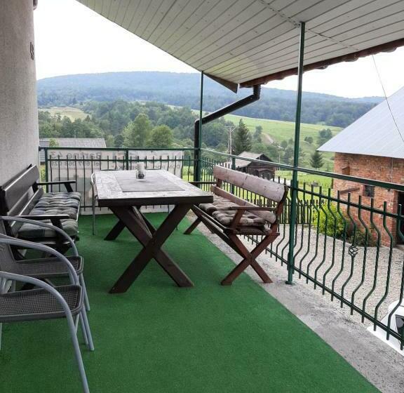 مبيت وإفطار Dom Pod Mareszką