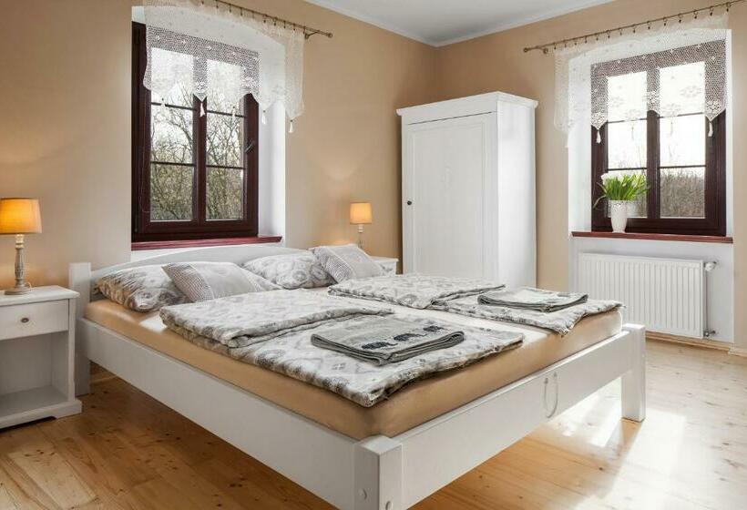 فندق Agrohippika