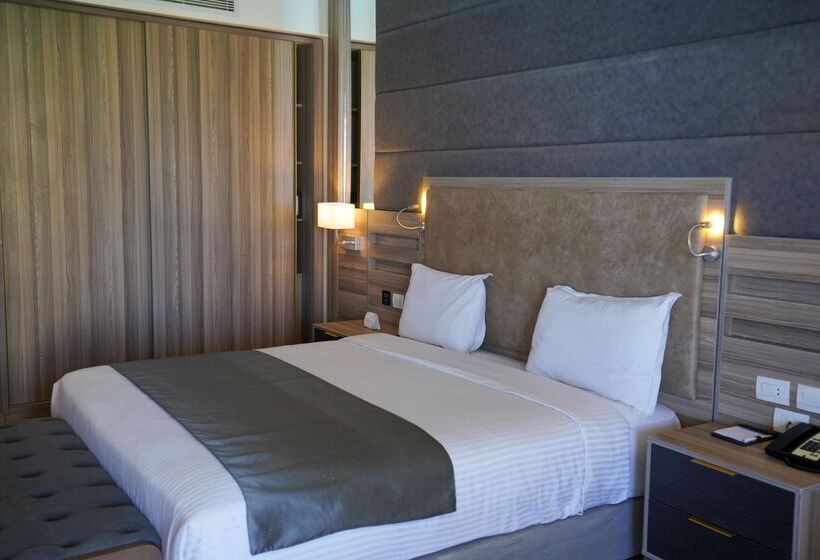 هتل Xanadu Makadi Bay   High Class All Inclusive