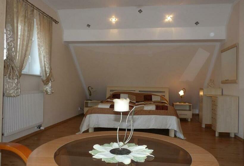 בית מלון כפרי Zielona Dolina