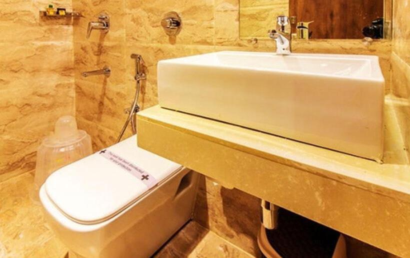 Lotus Grand Hotel Mumbai