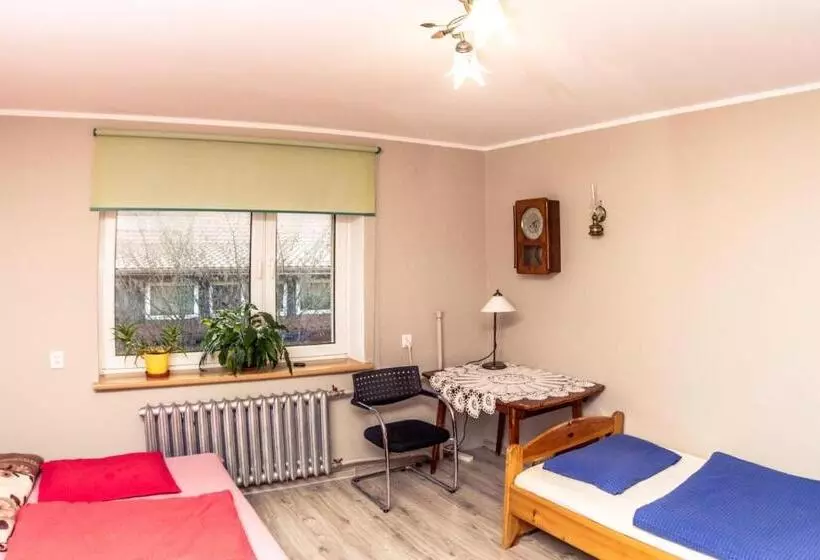 Aamiaismajoitus (B&B) Agrowczasy