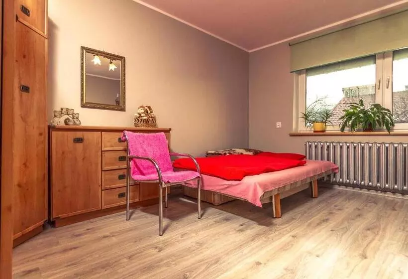 Aamiaismajoitus (B&B) Agrowczasy