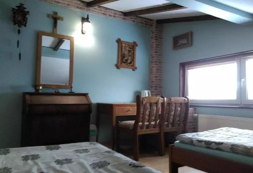 Aamiaismajoitus (B&B) Agrowczasy