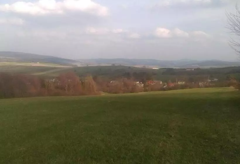 Aamiaismajoitus (B&B) Agrowczasy