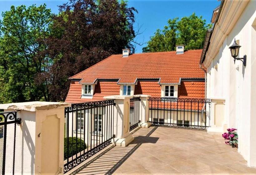 צימר Pałac Godętowo