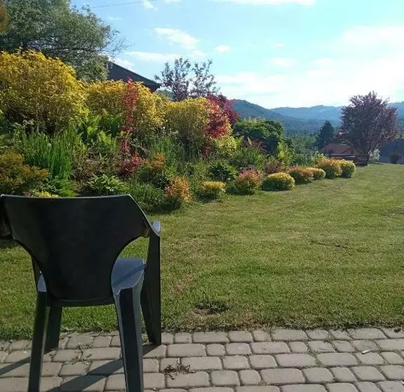 ホテル Agroturystyka Pod Baranią Gorą
