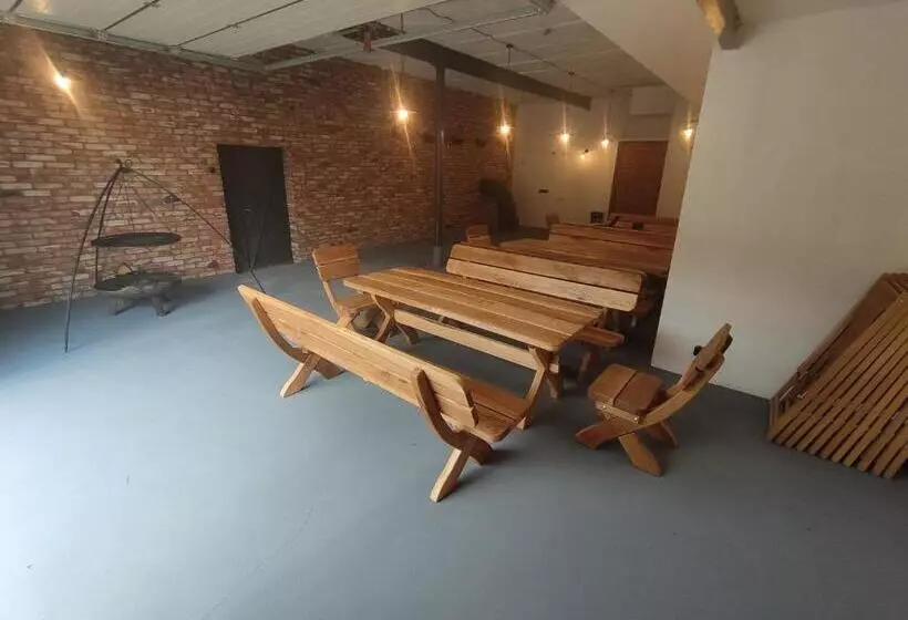 Hotelli Agroturystyka Wiktorowo