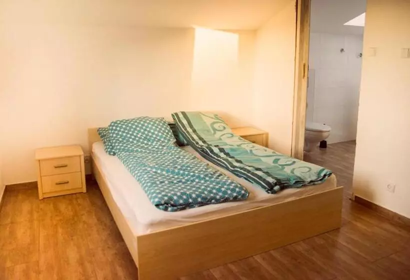 Hotelli Agroturystyka Wiktorowo