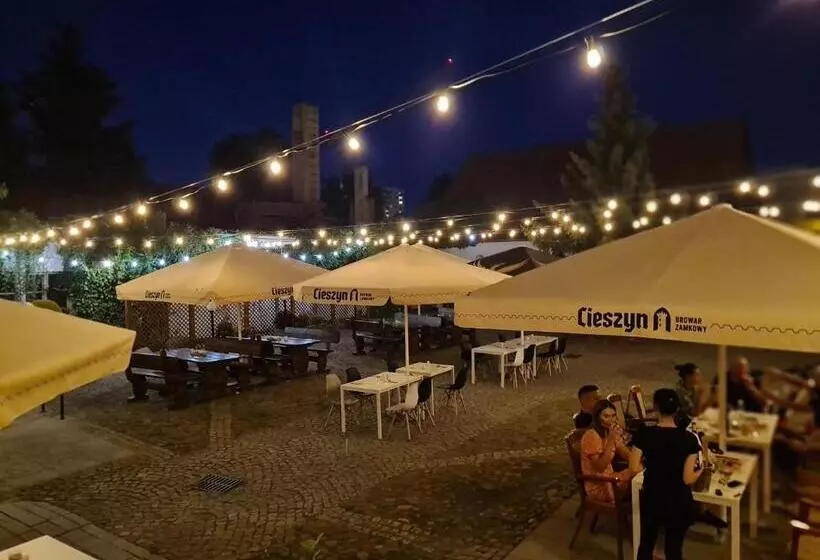 Hotelli Zajazd Kultury, Dawniej Pocztowy