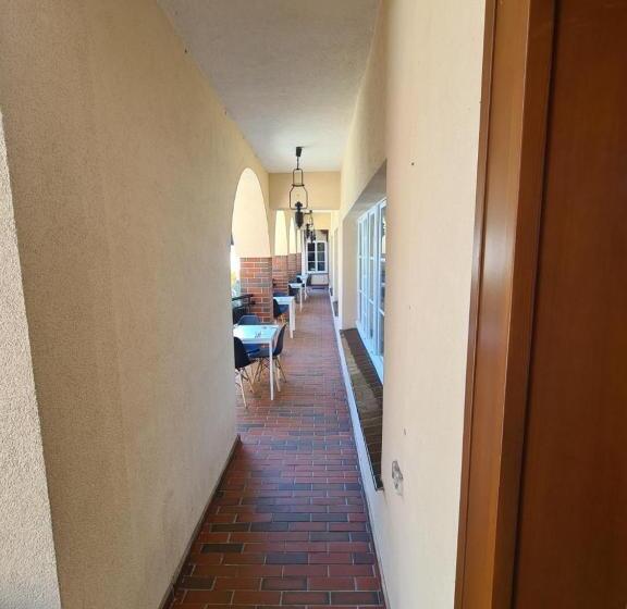 호텔 Zajazd Kultury, Dawniej Pocztowy