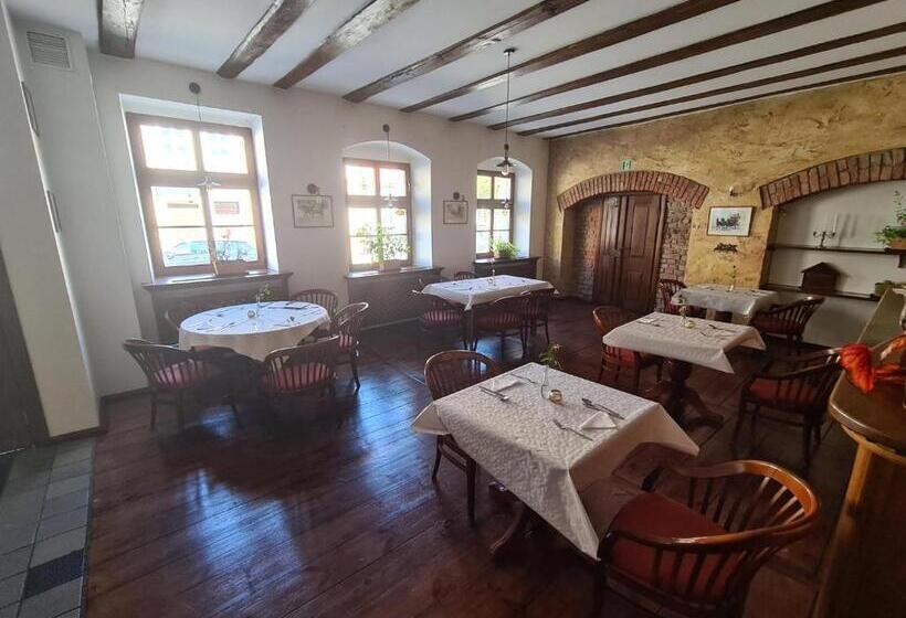 호텔 Zajazd Kultury, Dawniej Pocztowy