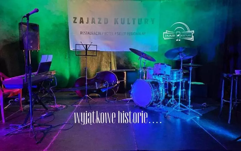 Hotelli Zajazd Kultury, Dawniej Pocztowy