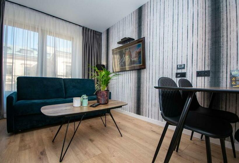 Inpoint Apartments G15 Near Old Town & Kazimierz District & Parking Option