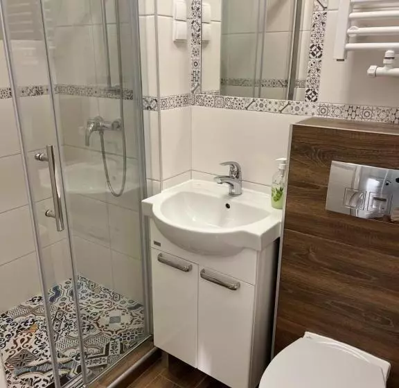 ペンション Dwunastka