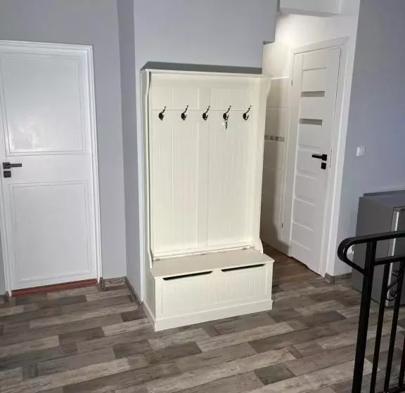 ペンション Dwunastka