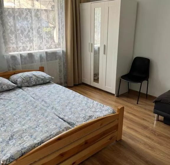 ペンション Dwunastka