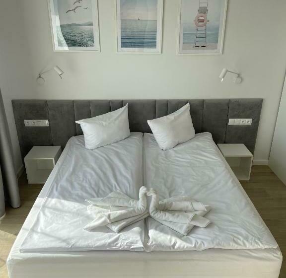 פנסיון Między Wodami