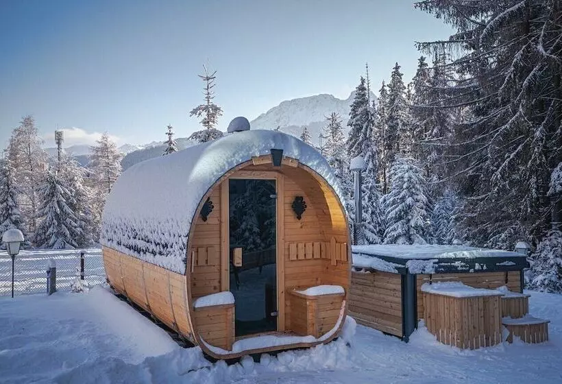 Majatalo Rich Witch Villa&spa