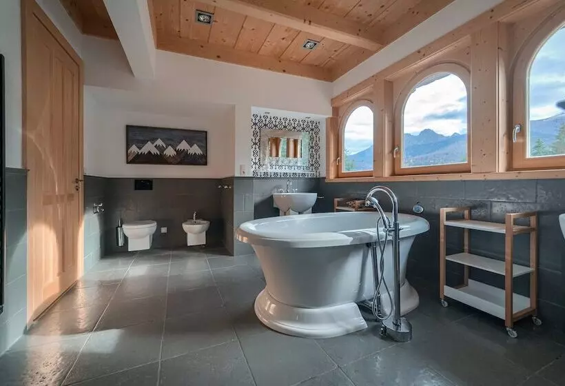 Majatalo Rich Witch Villa&spa