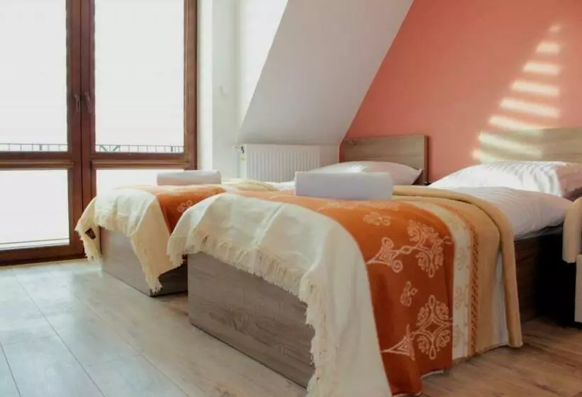 Majatalo Villa Tatria