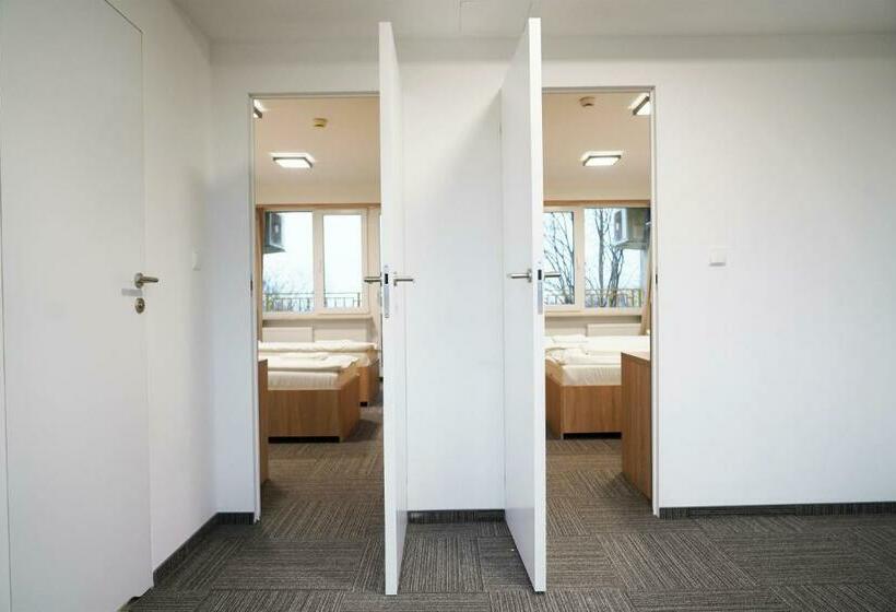 استراحتگاه Centralny Ośrodek Sportu  Cetniewo We Władysławowie