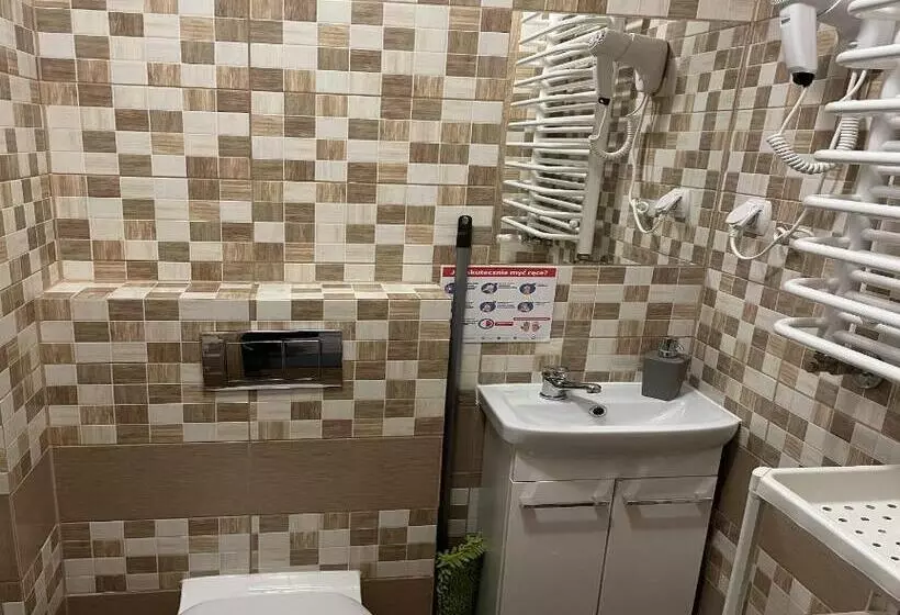 Retkeilymaja Eldomnoclegi, Kolejowa 15 Wągrowiec