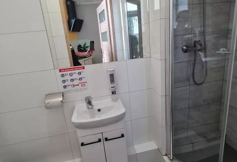 Retkeilymaja Eldomnoclegi, Kolejowa 15 Wągrowiec