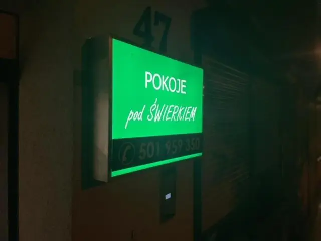 Retkeilymaja Pokoje Pod świerkiem