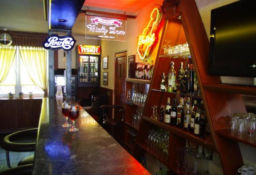 Hospedaria Zajazd Biały Dom