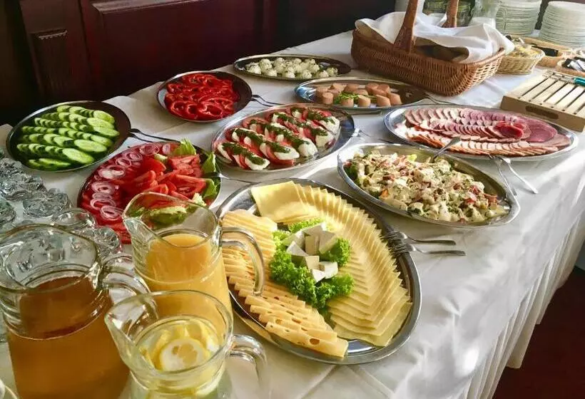 Aamiaismajoitus (B&B) Neptun