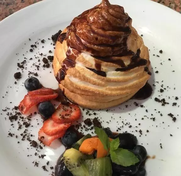 Aamiaismajoitus (B&B) Neptun