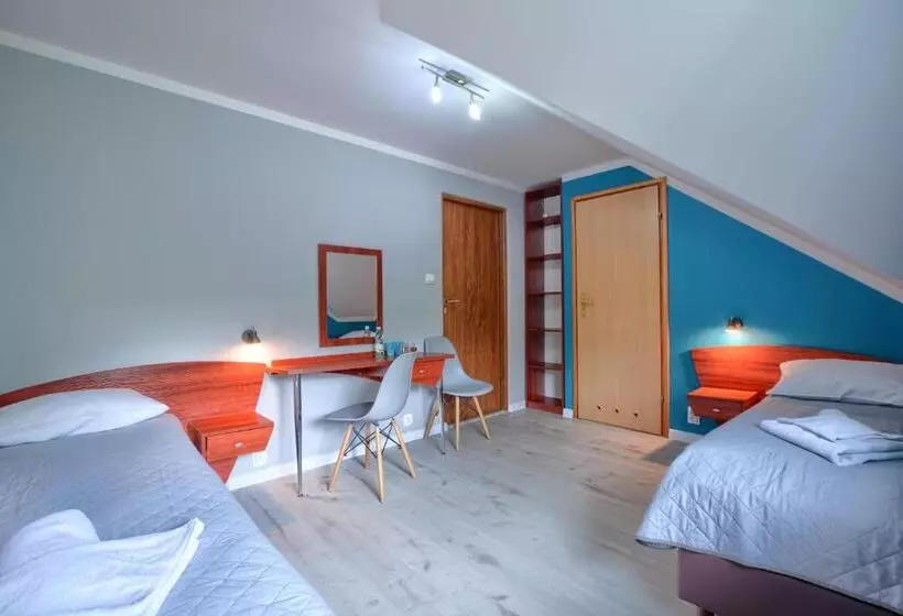 Aamiaismajoitus (B&B) Ośrodek Wypoczynkowy Evita