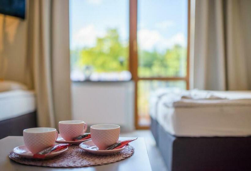 مبيت وإفطار Przystań Przy Lesie